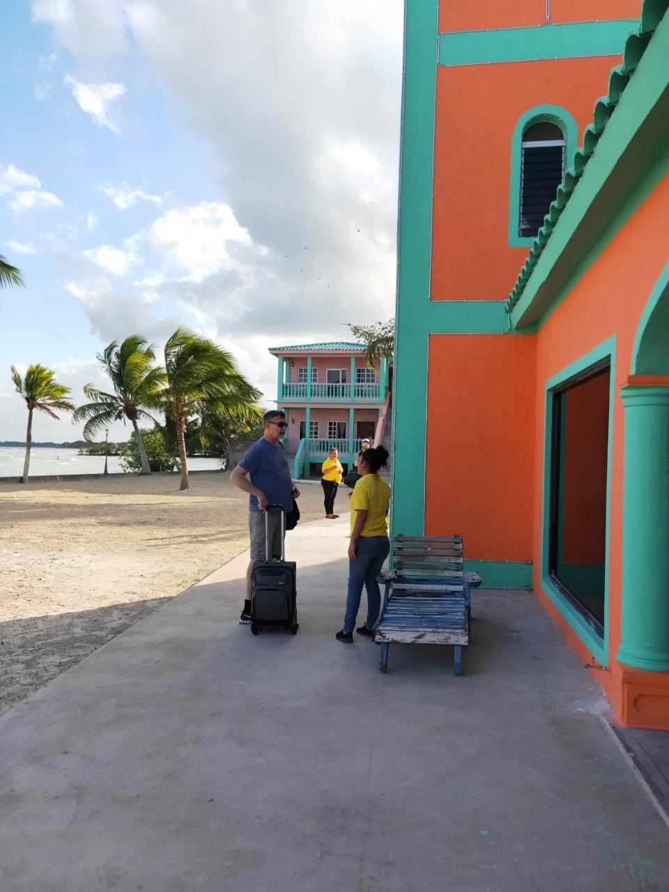 Sunshine View Hotel And Restaurant Corozal Kültér fotó